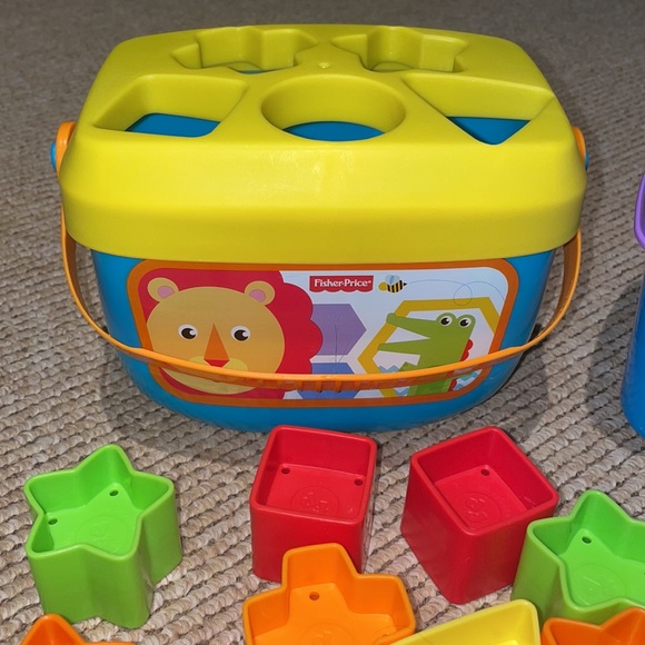 FisherPrice Toys 2 Fisher Price Shape Sorter Buckets With Lids And